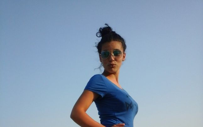 O adolescenta de 16 ani a disparut in Siret dupa ce si-a salvat prietena de la inec