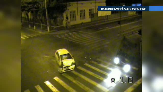 Nu a acordat prioritate intr-o intersectie din Braila si a provocat un accident. Camerele de supraveghere au surprins totul