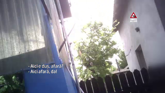 "Avem cazare cu toaleta in curte", oferta la mare pentru turistii cu bani putini. Cat costa un sejur intr-o casa particulara