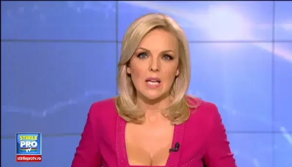 Aterizare de urgenta in Denver, dupa ce un avion cu pasageri a fost avariat grav de grindina