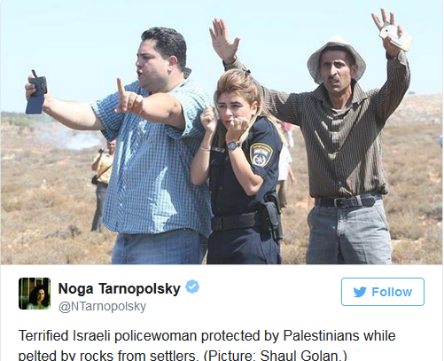 Doi palestinieni au fost numiti "tradatori" pentru ca au protejat o politista din Israel, in timpul unei confruntari violente