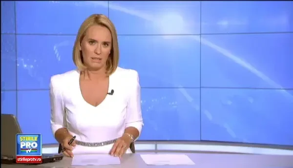 Un parapantist ar fi vazut resturi ce ar putea apartine planorului disparut langa Poiana Tapului. Operatiunea declansata luni