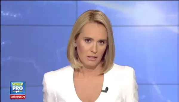 Un roman a murit in Italia dupa ce a intrat cu 200km/h intr-un copac. Politistii banuiesc ca se intrecea cu un alt sofer