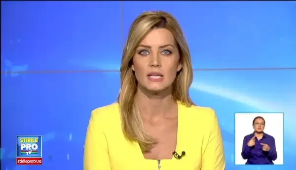 Mii de credinciosi au infruntat canicula la Targoviste pentru a se inchina la moastele Sfantului Ierarh Nifon