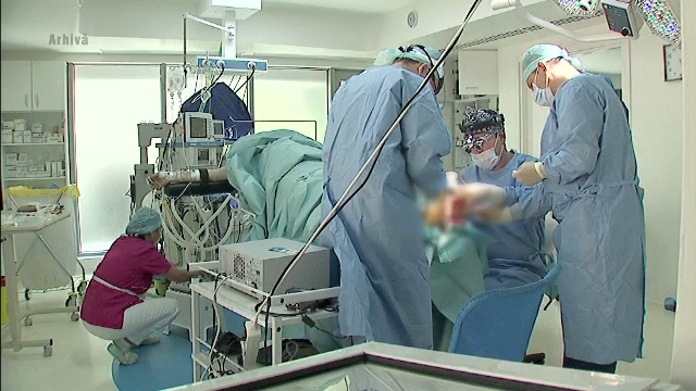 Ancheta dupa ce un copil a fost lovit grav de o combina. Localnicii spun ca muncea pe camp, unchiul sustine ca se juca