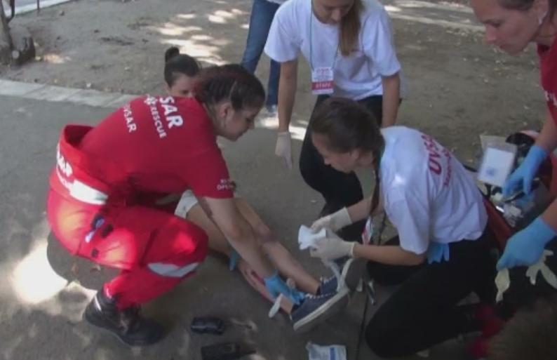 Exercitiu pentru situatii de urgenta, la Galati. Echipele de interventie au actionat dupa un cutremur soldat cu 2 morti