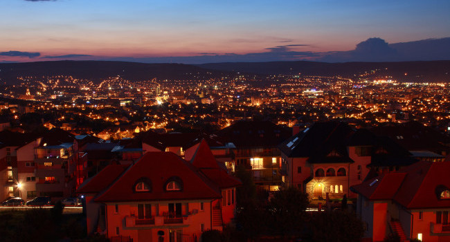 Cine a vizitat locurile acestea o data ramane cu sufletul aici! Uite care este unul dintre cele mai frumoase orase din tara