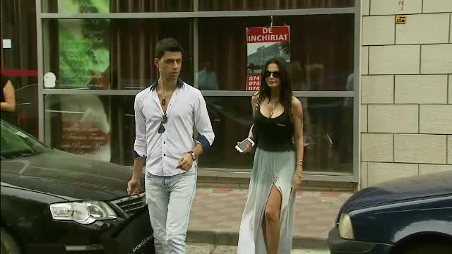 Oana Zavoranu sustine ca e amenintata si cere protectia statului roman. "Toata lumea, toata lumea, sare acum cu mine"