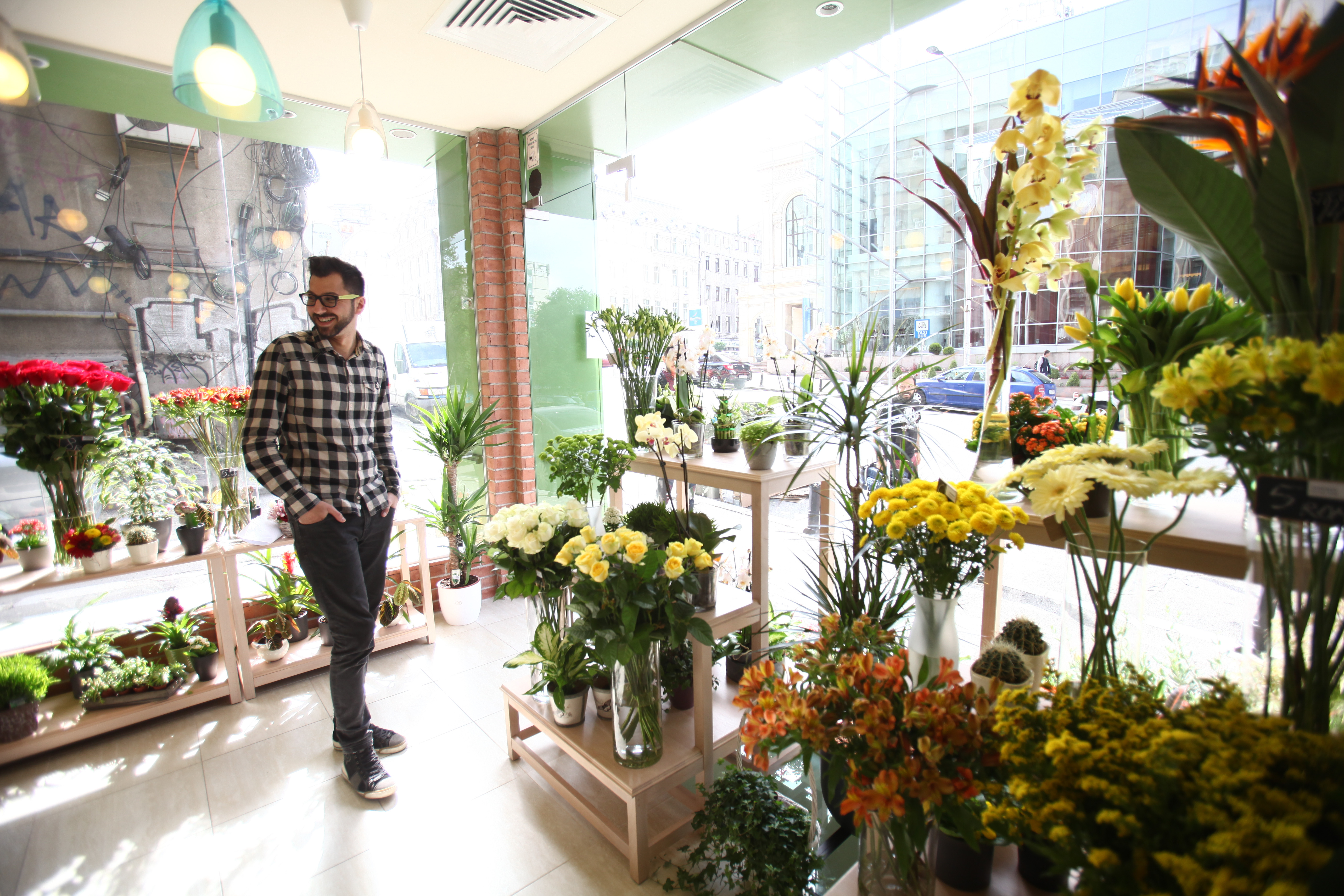 De energia lui depinde bucuria a sute de oameni. Meseria care aduce instantaneu un zambet pe chipul lor