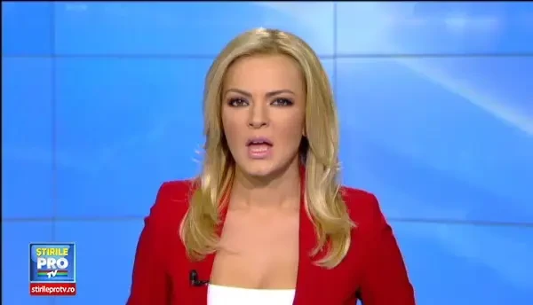 Protest cu masti de gaze pe faţă la Tg. Mures. Oamenii sustin ca sunt tot mai bolnavi din cauza combinatului chimic din oras