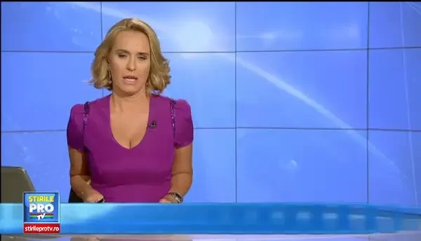 Oana Zavoranu acuza un fost administrator ca ar fi furat acte importante ale firmei. Suspectez ca era amantul mamei mele