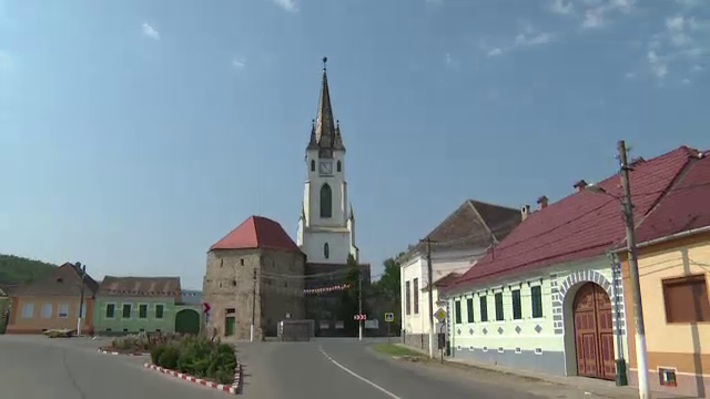 Aleg satele din Romania in locul altor destinatii de vacanta. Povestile sasilor care se intorc an de an in Transilvania