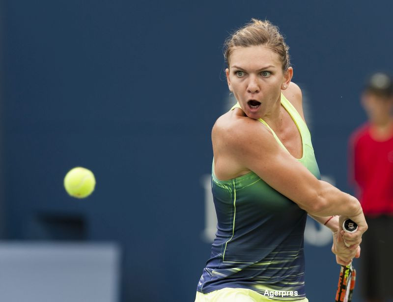 Simona Halep a abandonat in finala de la Toronto, in setul trei. Halep a acuzat probleme de sanatate