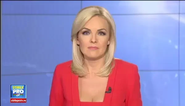 E paralizat de la gat in jos, insa picturile sale l-au facut celebru in intreaga lume. Cazul impresionant al lui Henry Fraser