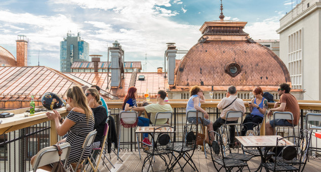 Despre locul in care s-a hotarat Marea Unire sau probabil cea mai frumoasa casa din Bucurestiul vechi stiai? Cum arata. FOTO