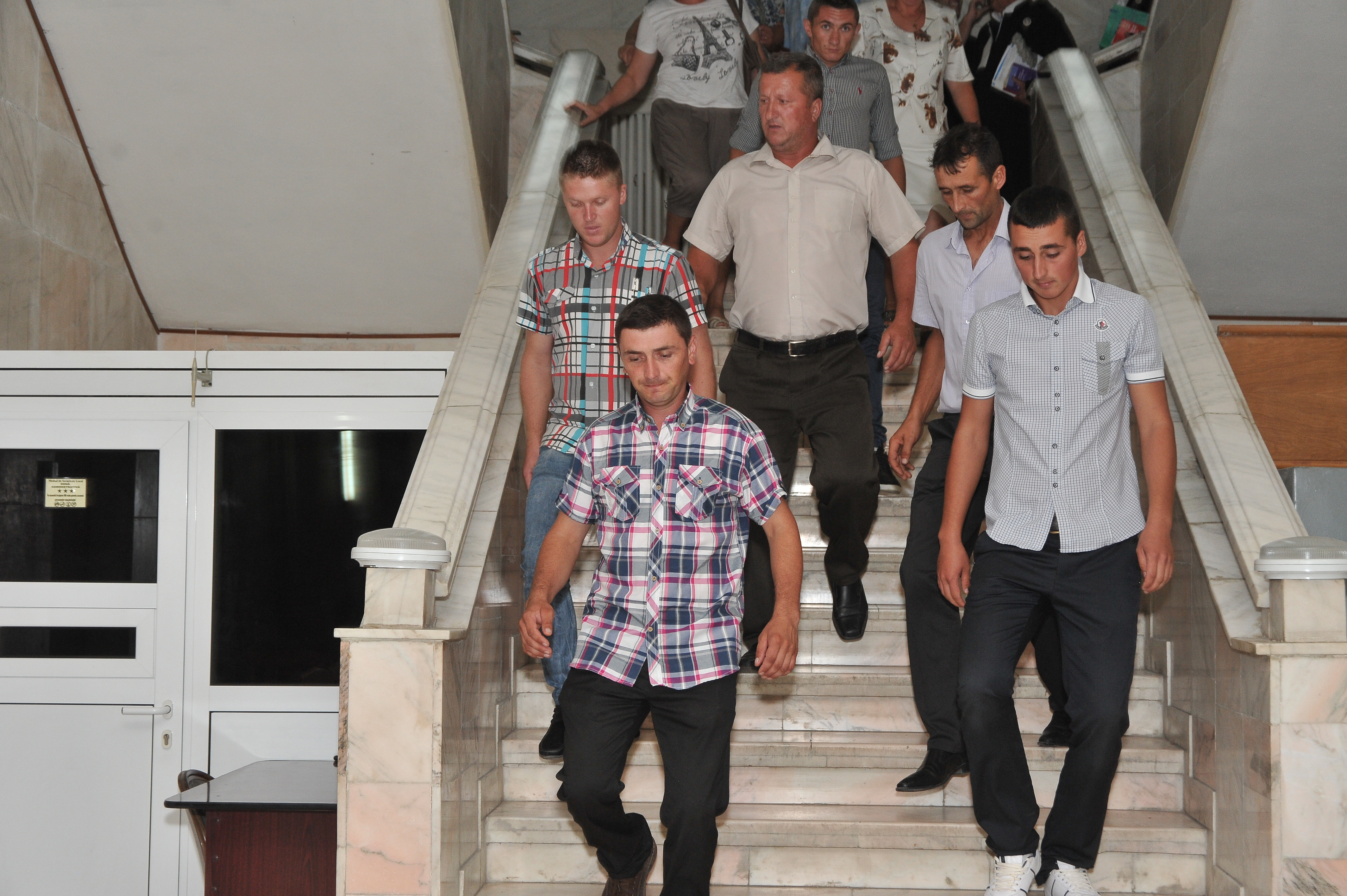 Cei 7 violatori au fost mutati la Penitenciarul Vaslui. Ce urmeaza dupa cele 21 de zile in care vor sta in carantina