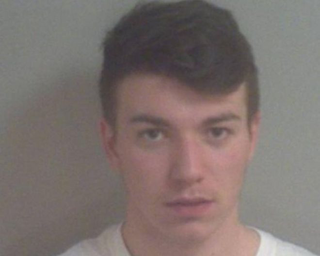Roman de 21 de ani, condamnat la 15 ani de inchisoare dupa ce a violat o tanara in Marea Britanie, in noaptea de Craciun
