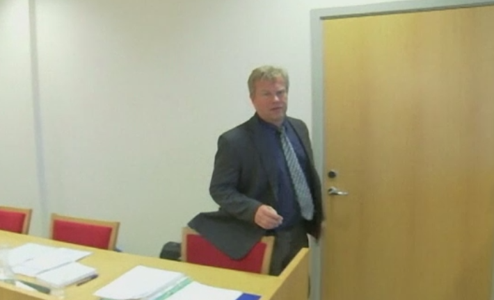 Sase luni de inchisoare pentru copilotul de la Baltic Air, prins beat inainte de decolarea avionului. Ce alcoolemie avea