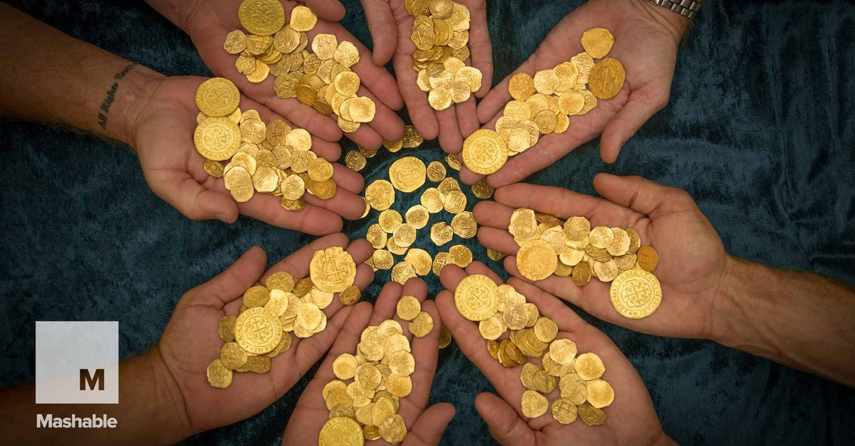 Locul din Atlantic unde se afla o adevarata comoara. Scafandrii au scos 350 de monede din aur, evaluate la 4,5 mil. de dolari