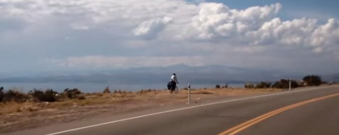 VIDEO O lectie de viata pe doua roti