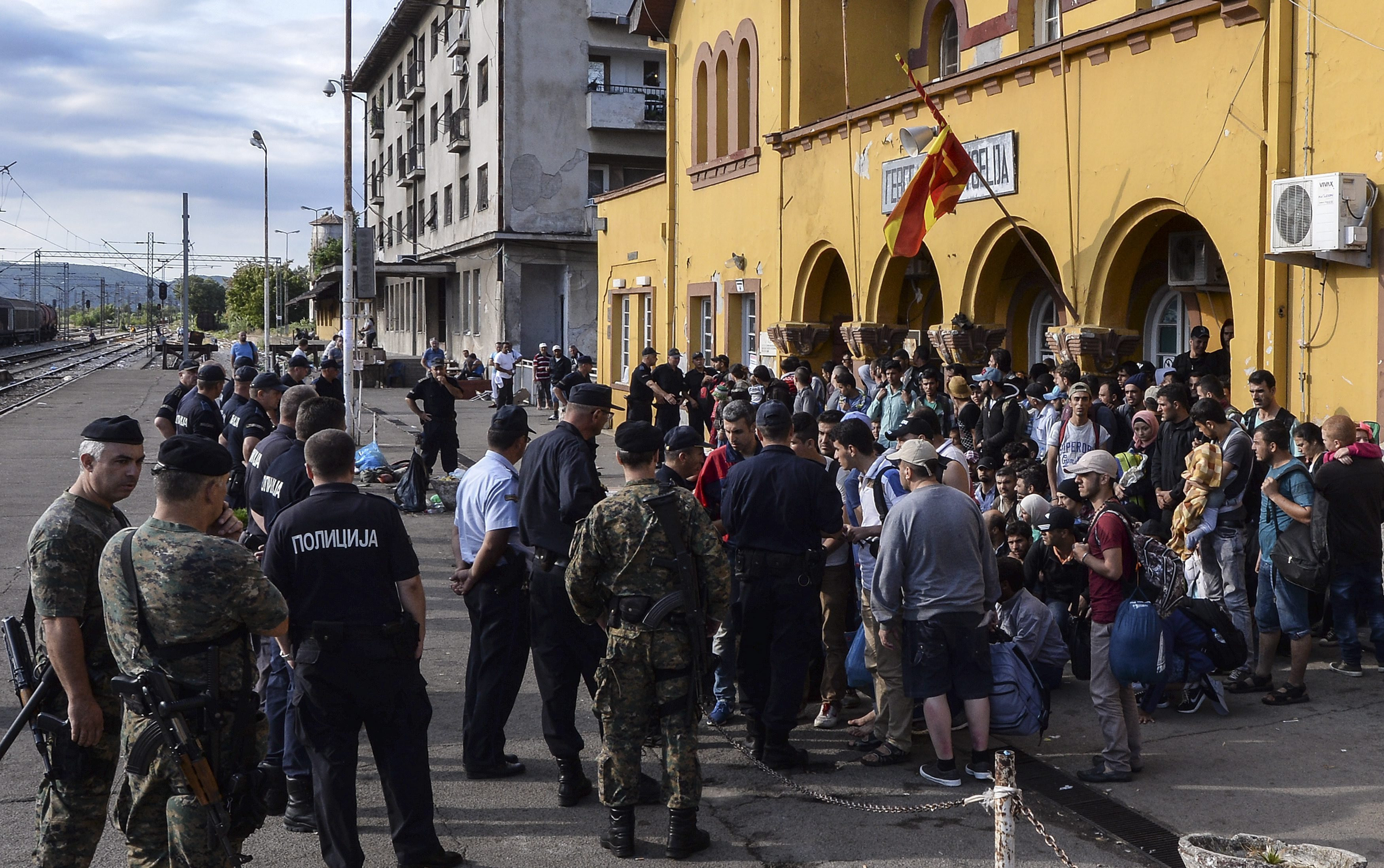 Imigranti Macedonia - Agerpres - 5