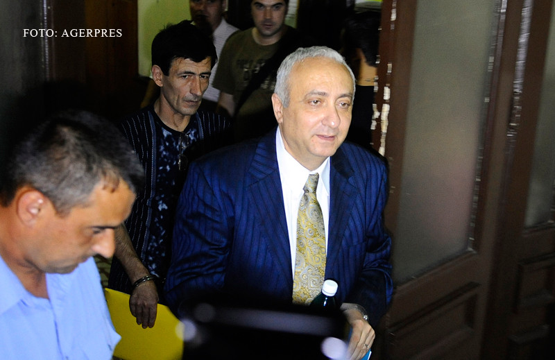 Acuzatii privind moartea in inchisoare a fostului consul la Singapore. Fiul diplomatului isi cauta dreptatea la Parchet