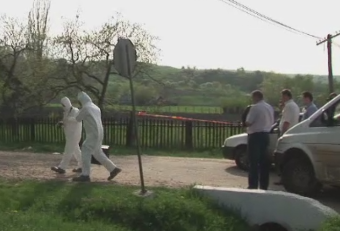 Crima infioratoare in Bihor. Un barbat si-a ucis si transat propriul tata pentru ca "ar fi simtit unde energetice" de la el