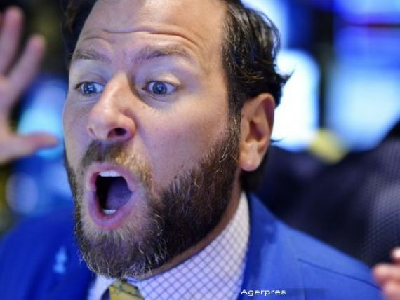 Bursa de la Shanghai, tot pe pierdere, si-a anulat toate castigurile de la inceputul anului. Pietele imune la "panica"