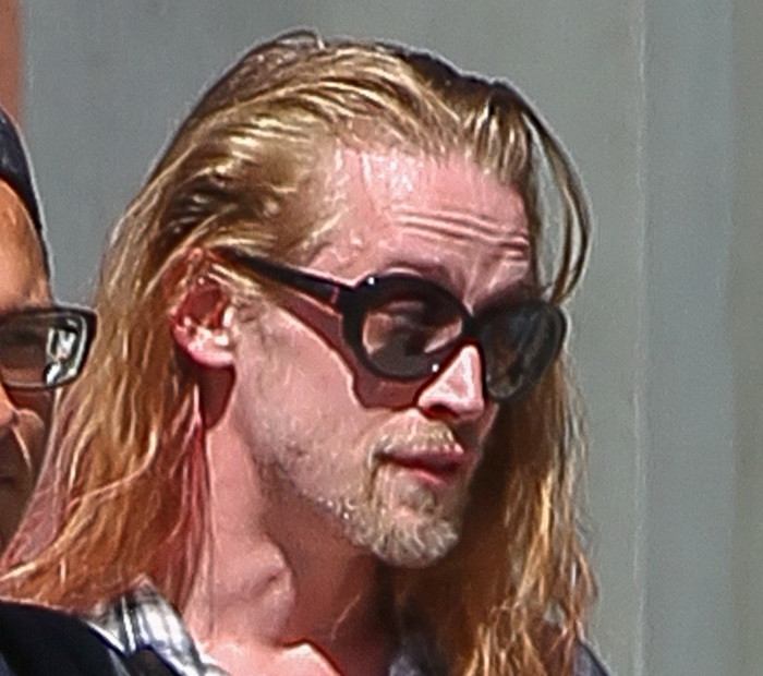 Actorul Macaulay Culkin, interpretul principal din filmul "Singur acasa", implineste 35 de ani