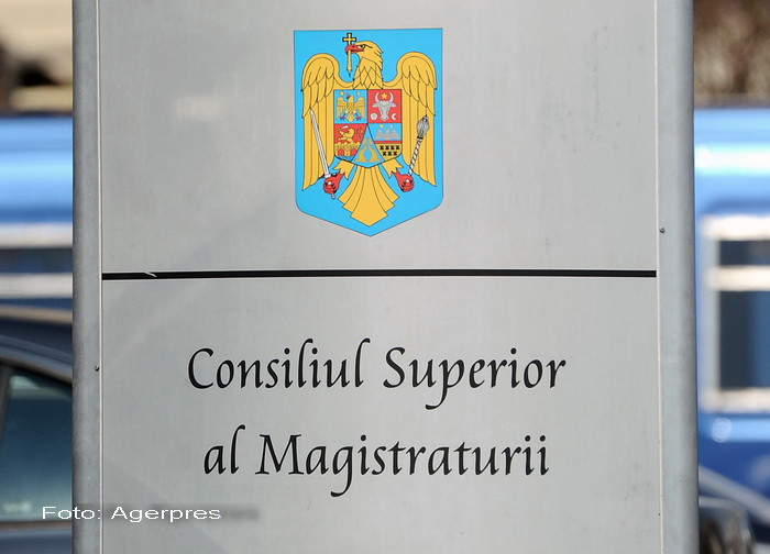 Decizie CSM: o postare pe Facebook a lui Victor Ponta "a afectat independenta justitiei". Ce scrisese premierul