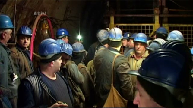 Minerii care au plecat pe jos de la Rovinari au discutat cu vicepremierul. "Am devenit sclavi in tara noastra"