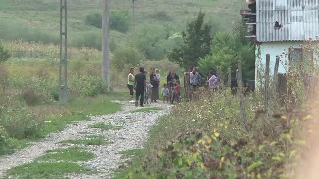 O cearta intre rude a dus la o tragedie. O femeie a murit la spital dupa ce a fost batuta pe strada de cumnatul si nepotul ei