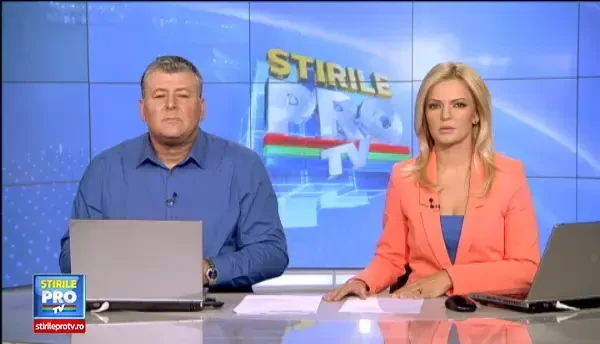 Un mort si doi raniti dupa ce un sofer de 23 de ani a intrat in depasirea unui microbuz plin cu muncitori