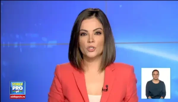 Un copil de 2 ani a cazut de la etajul al doilea al unui bloc. Fratele mai mare l-ar fi impins, in joaca