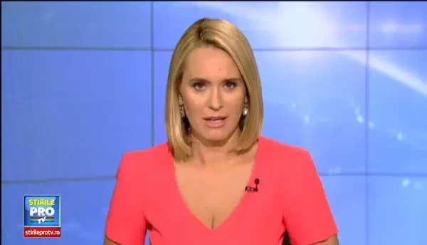 Victor Ponta, alaturi de mai multi membri ai cabinetului, in Delta Dunarii. E locul ideal pentru team building