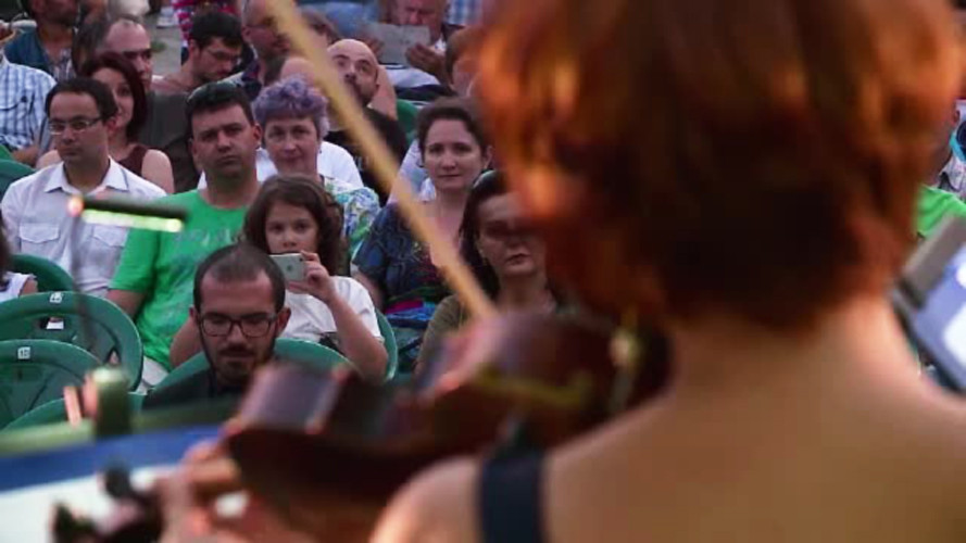 Festivalul unic in Romania care se desfasoara zilele acestea la Cluj. Intrarea este LIBERA