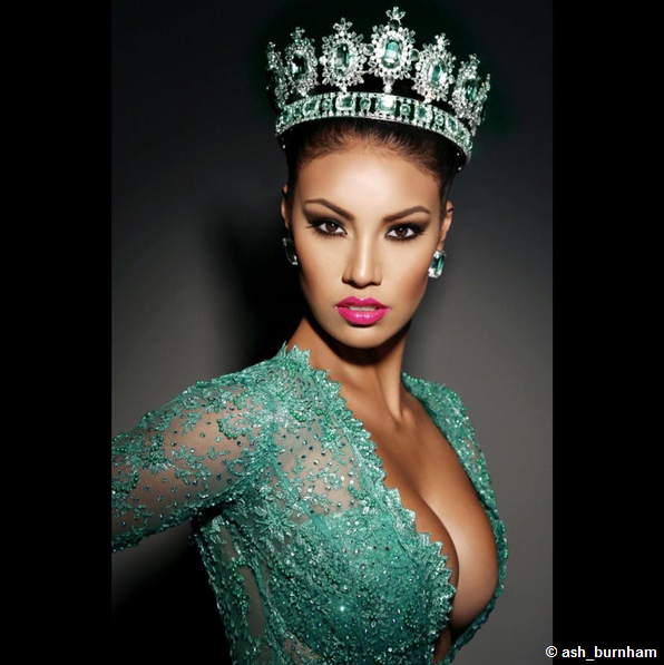 Ea este cea mai frumoasa femeie din lume. O tanara dintr-un popor bastinas din Canada a devenit Miss Universe