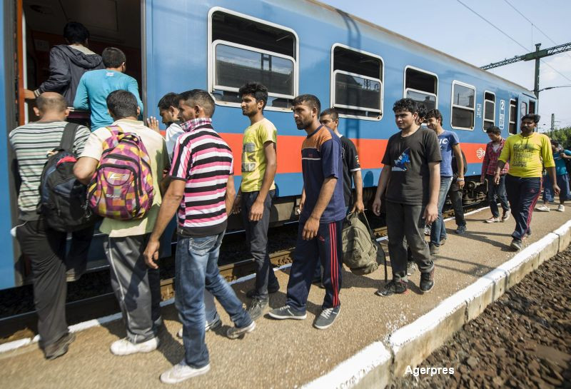 UE ar putea oferi sprijin suplimentar Ungariei in criza imigrantilor. Merkel: Zona Schengen, pusa sub semnul intrebarii
