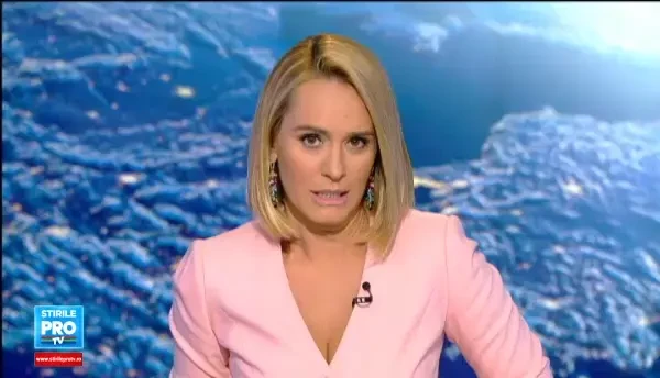 Protestatarii care au ingropat porci pe terenul moscheii au revenit si au montat o cruce de piatra. Reactia Patriarhiei