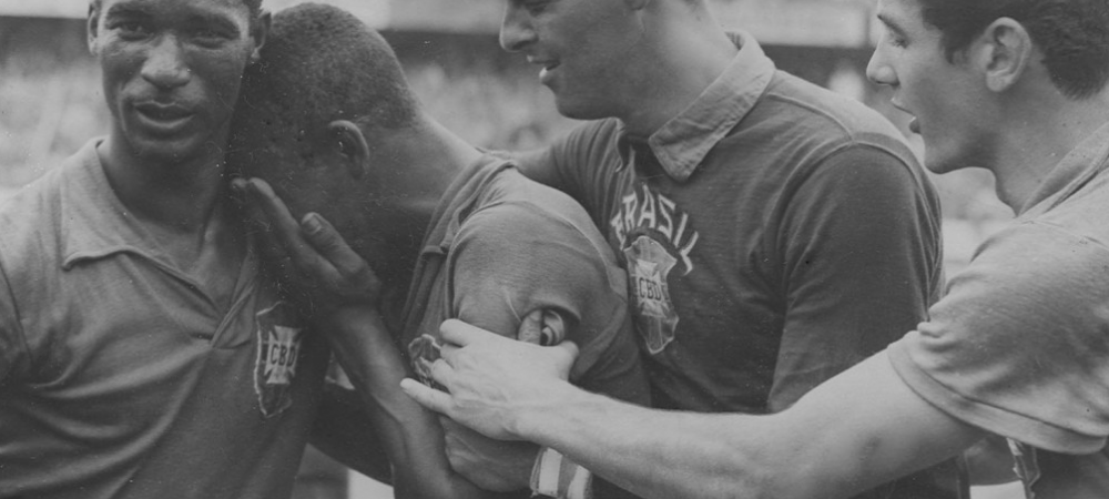 Cinci fotografii istorice cu Pele! Luati un loc in masina timpului si zambiti