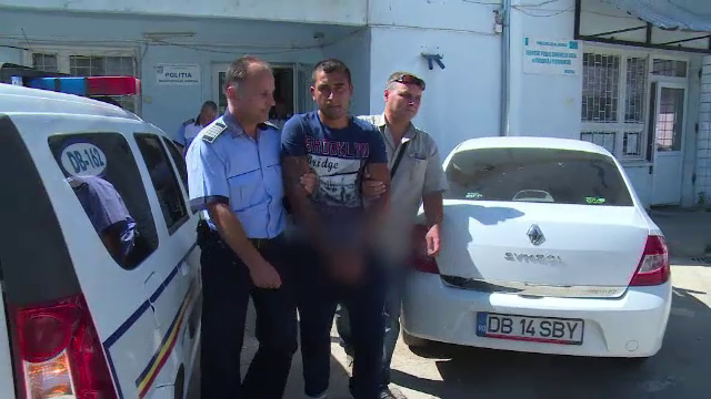 Un tanar din Dambovita s-a imbatat si a talharit si abuzat o vaduva de 79 de ani. Ce a facut batrana dupa ce a scapat de el