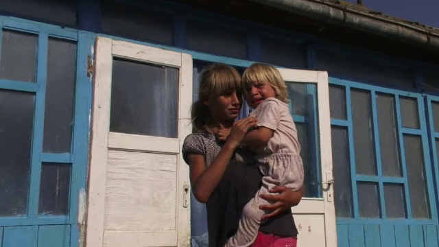 Medicii americani redau speranta copiilor saraci din Botosani. O fetita cu bot de iepure a fost operata gratuit