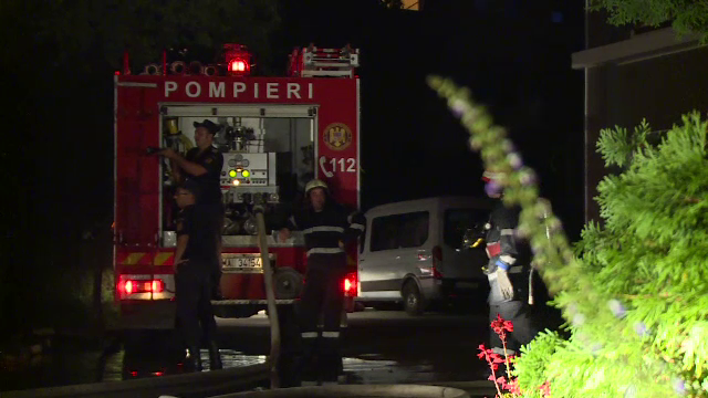 Incendiu la sediul Federatiei Romane de Tenis. Focul s-a extins pana la vestiare, iar sportivii au alertat pompierii