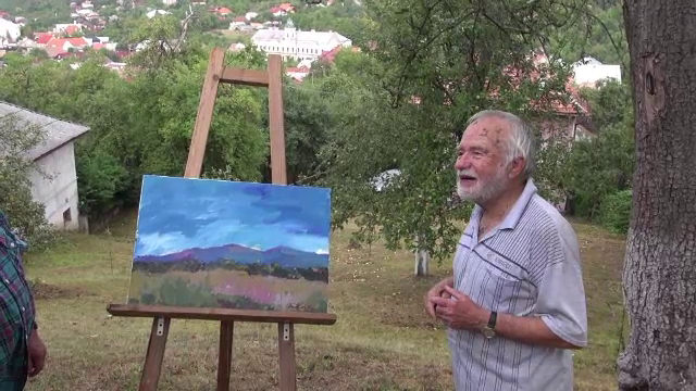 Zeci de pictori din intreaga Europa au venit in Maramures pentru o tabara de pictura. Artistii s-au indragostit de peisaje