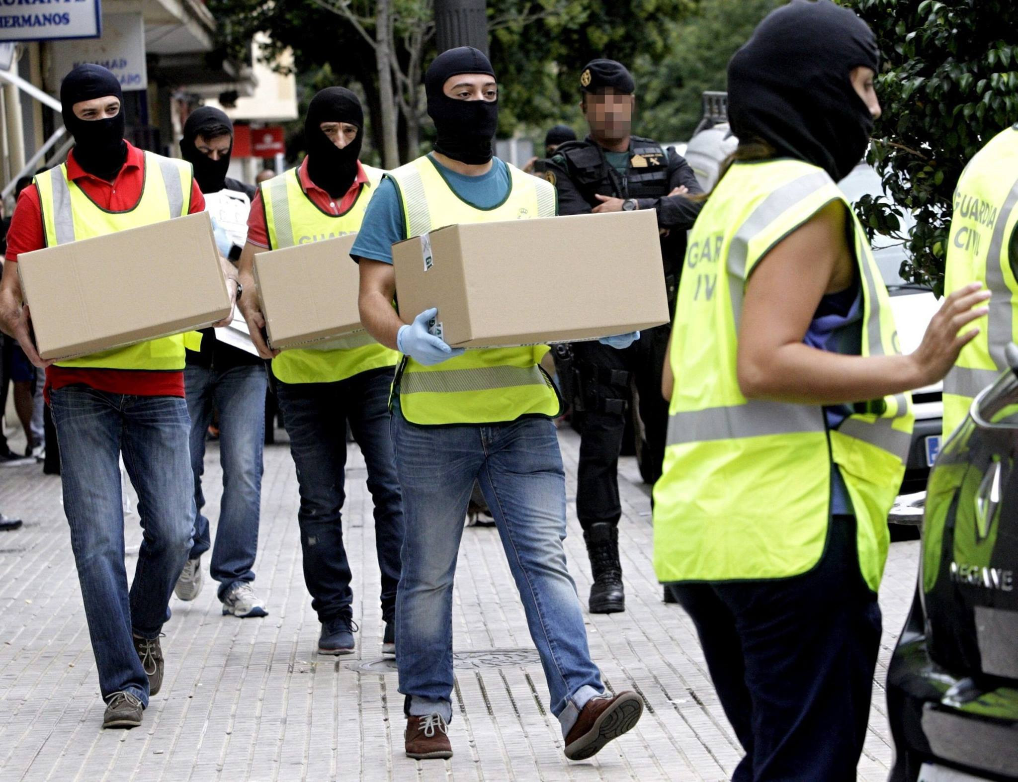 agerpres - femeie ISIS Spania