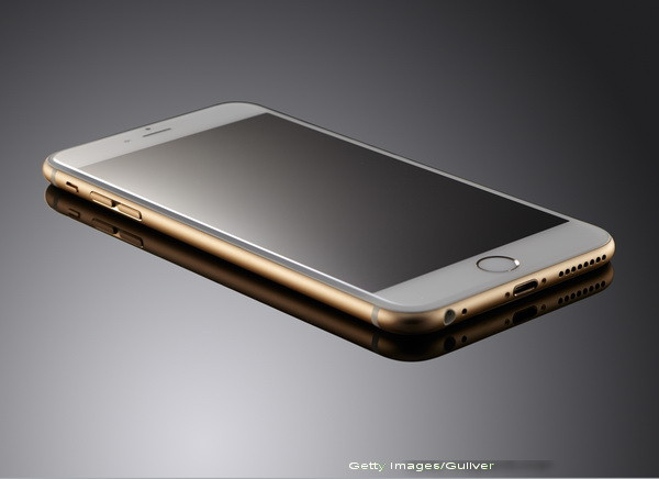 Cum este corect si sanatos sa incarcam bateria telefonului. Expertii doboara un mit celebru