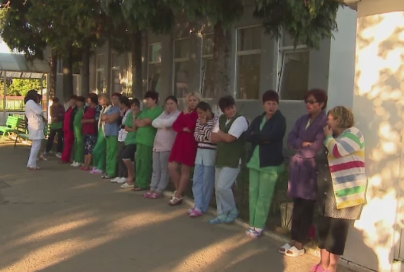 Greva spontana la centrul de neuropsihiatrie din Targu Jiu. Nemultumirile angajatilor cu privire la conditii si salarii
