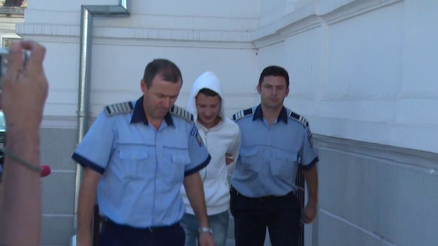 Romanul de 20 de ani acuzat ca a ucis un iranian in Marea Britanie a fost prins in Romania. Tanarul va fi extradat