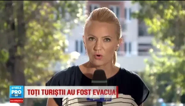 Tragedie pe litoral. Doi barbati s-au aventurat in mare, pe doua bucati de polistiren, dar au pierit luati de valuri