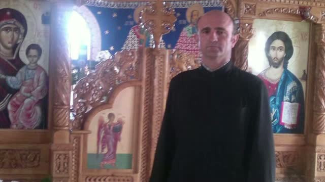 Un preot din Cluj s-a spanzurat in casa parohiala. Barbatul a lasat un bilet de adio